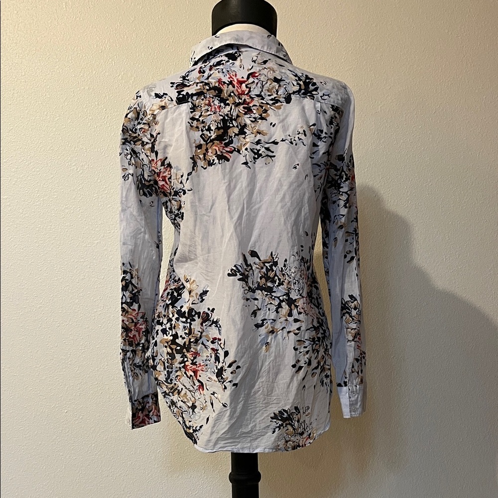 White House black market Floral Button-Up silk blend Shirt, women’s size 2 - Picture 2 of 4